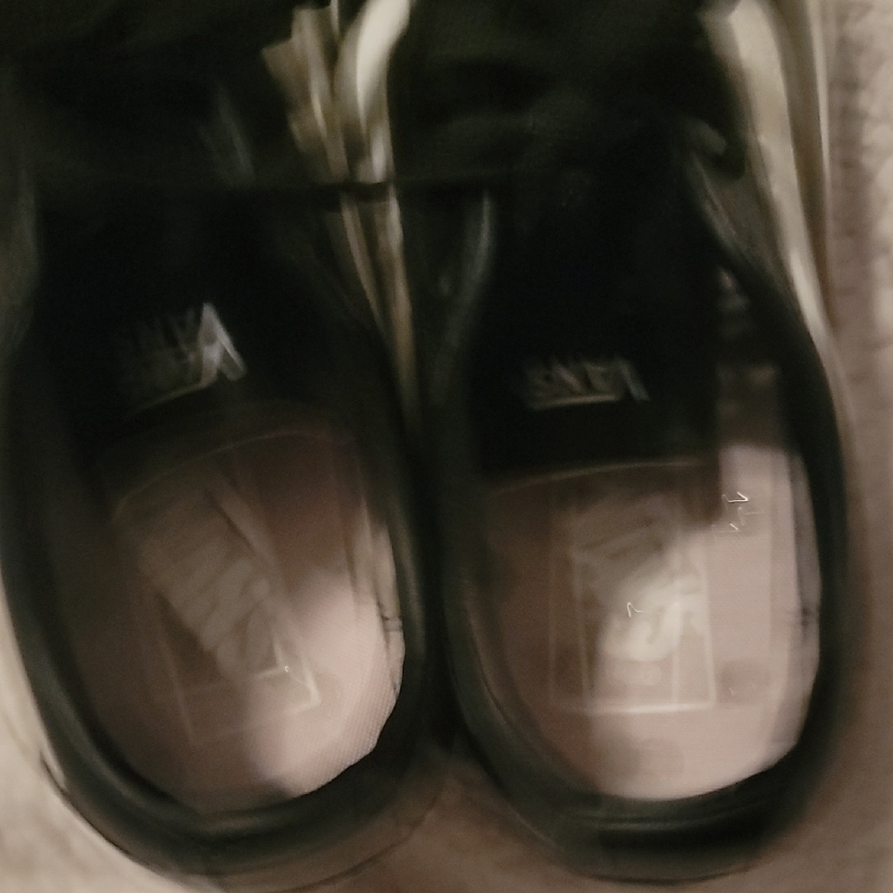 VANS leather Black and White Sneakers - Picture 5 of 7
